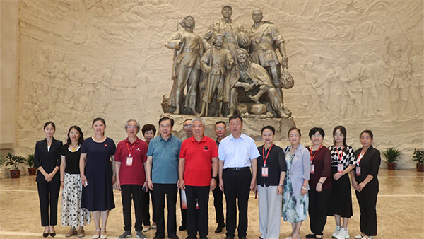 第五届“红色文化传播 红色基因传承”学术研讨会在海阳召开