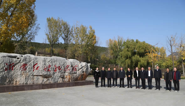 追寻沂蒙精神 凝聚奋进力量