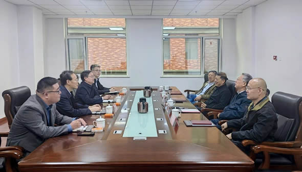 省老促会与山东出版集团开展座谈交流